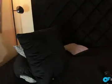 Chaturbate Best live sex cam show of cloe_bech1