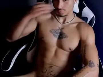 Chaturbate Live Sex Cam of thomas_fit1