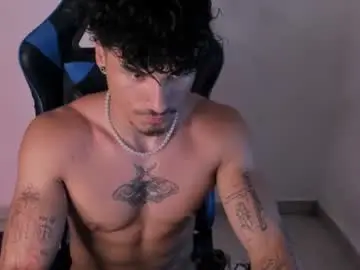 Chaturbate Private Sex Chat of thomas_fit1