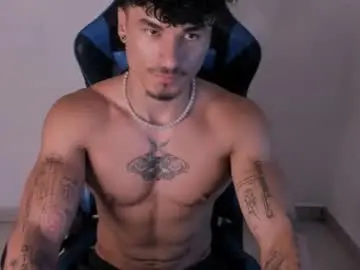 Chaturbate Live Porn of thomas_fit1