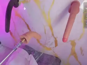 Chaturbate Live Sex Cam of hinata_dolly