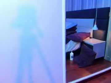 Chaturbate Live Sex Cam of raven_doll11