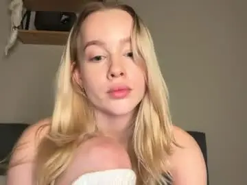 Chaturbate Sex Cam of _kkkhaleesi_