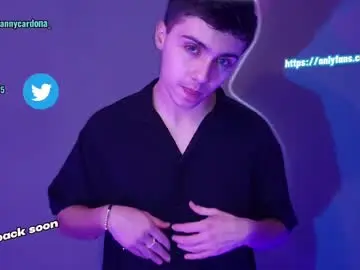 Chaturbate Live Sex Cam of aron__cooper