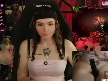 Chaturbate Live Sex Cam of lilithara666