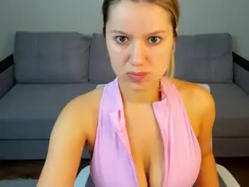 Chaturbate Live Sex Cam of shakira_lux