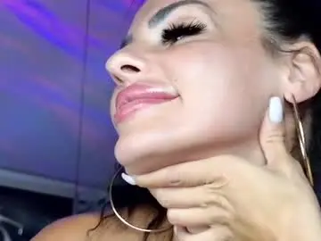 Chaturbate Sex Cam of charlott3_1