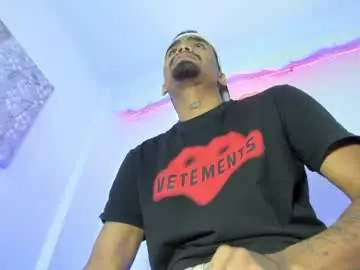 Chaturbate Live Sex Cam of rpoolrboy