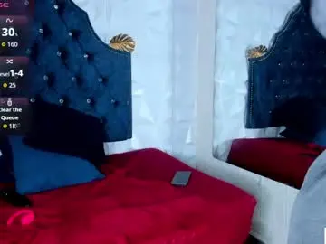 Chaturbate Live Sex Cam of _mia_milf_