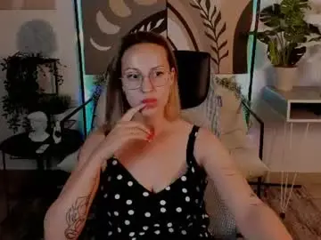 Chaturbate Live Porn of charlotte_hudson