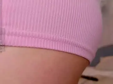 Chaturbate Live Sex Cam of marie_diaze