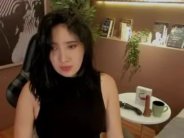 Chaturbate Nude Webcam of skyylee_