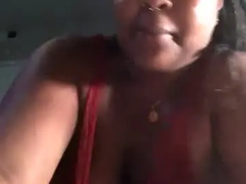 Chaturbate Free Porn Cam of theemystiquee
