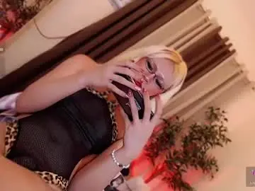 Chaturbate Sex Cam of midnight_muse_18