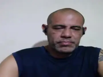 Chaturbate Nude Webcam of retlam37