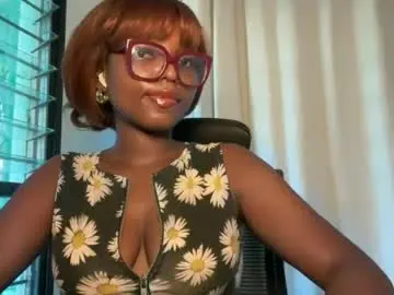 Chaturbate Best live sex cam show of ella_laurel