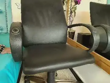 Chaturbate Adult Video Chat of charlie_latino
