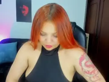 Chaturbate Free Live Porn of pamelaqueen_1
