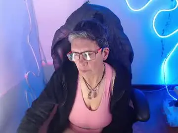 Chaturbate Live Sex Cam of selena_ferreira