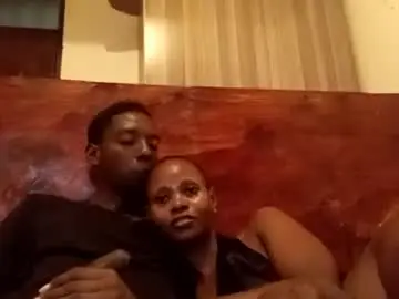 Chaturbate Watch Live Sex Cams of naughty_babe000