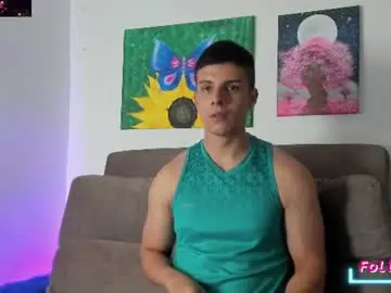 Chaturbate Live Sex Cam of cory_okell