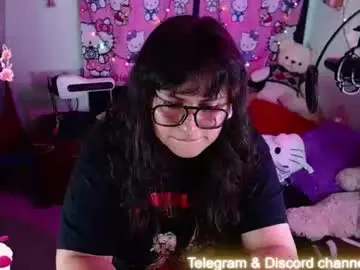 Chaturbate Live Sex Cam of lilith_tyler