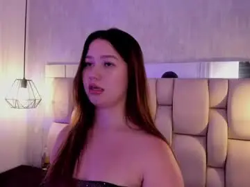 Chaturbate Live Sex Cam of roxie_summers