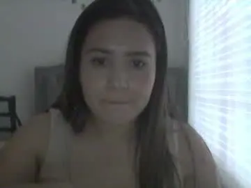 Chaturbate Live Sex Cam of arielrose1022