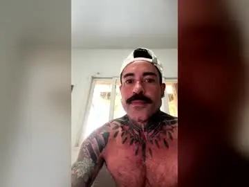 Chaturbate Live Sex Cam of kairos_xx
