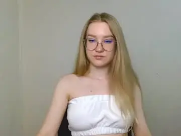 Chaturbate Live Porn of abbymoore__
