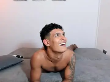 Chaturbate Sex Cam of burning_wallen