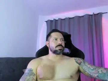 Chaturbate Live Porn of pierrevidal