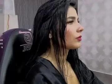 Chaturbate Nude Webcam of gaby_tay1