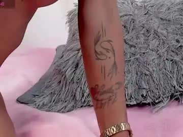Chaturbate Free Live Porn of billiee_brunette