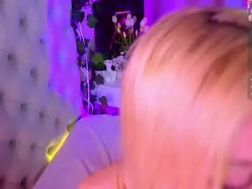 Chaturbate Live Sex Cam of sandragriff