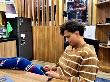Chaturbate Nude Webcam of orlando__bloom