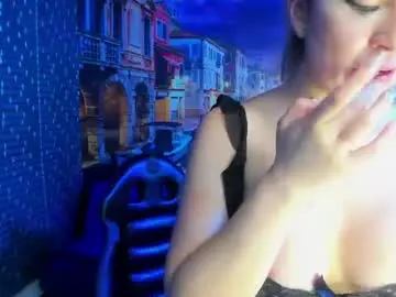 Chaturbate Adult Video Chat of tamara_velezz