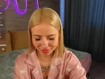 Chaturbate Live Sex Cam of i_am_tiffany
