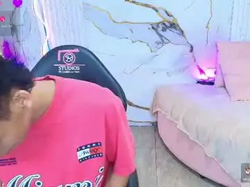 Chaturbate Free Porn Cam of angelic_tay