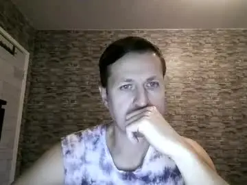 Chaturbate Live Sex Cam of antonlikesanal