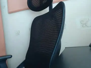 Chaturbate Sex Cam of karolhorny96
