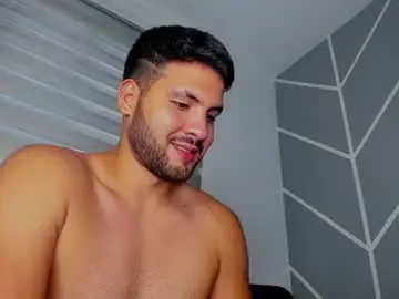 Chaturbate Live Porn of dereckhardd