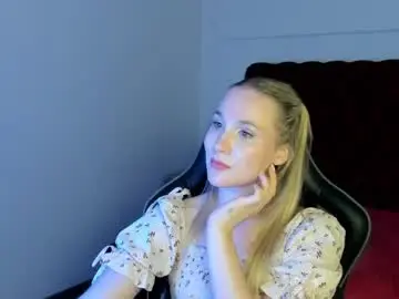 Chaturbate Best live sex cam show of elaravoltage