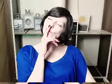 Chaturbate Best live sex cam show of angelinalov_