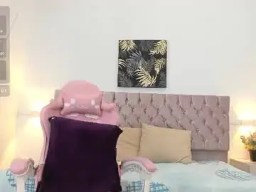 Chaturbate Live Sex Cam of gia_willliams