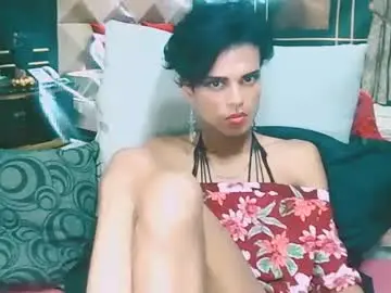 Chaturbate Live Sex Cam of indianlipstickluna
