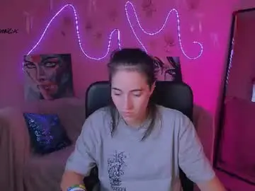 Chaturbate Live Sex Cam of celia_mist