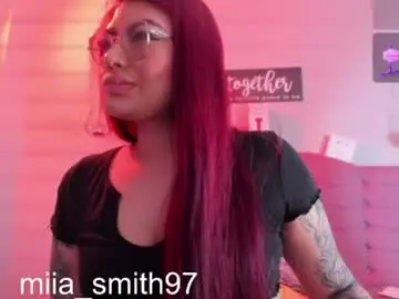 Chaturbate Live Sex Cam of miia_smith97