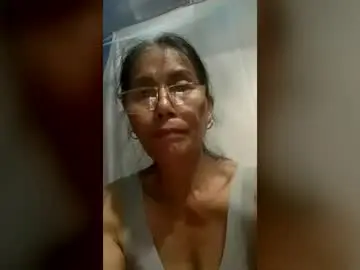 Chaturbate Live Porn of squirt0120