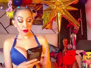 Chaturbate Adult Video Chat of evelynagrey